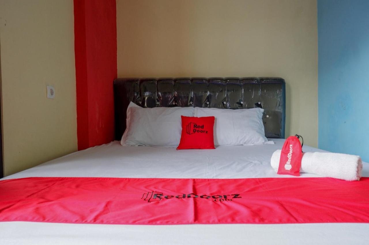 Reddoorz @ Gerbang Dieng Plateau Area Вонособо Екстериор снимка